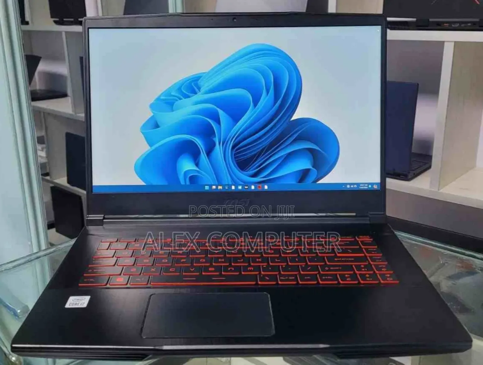 New Laptop MSI Pulse GL66 16GB Intel Core I7 SSD 512GB