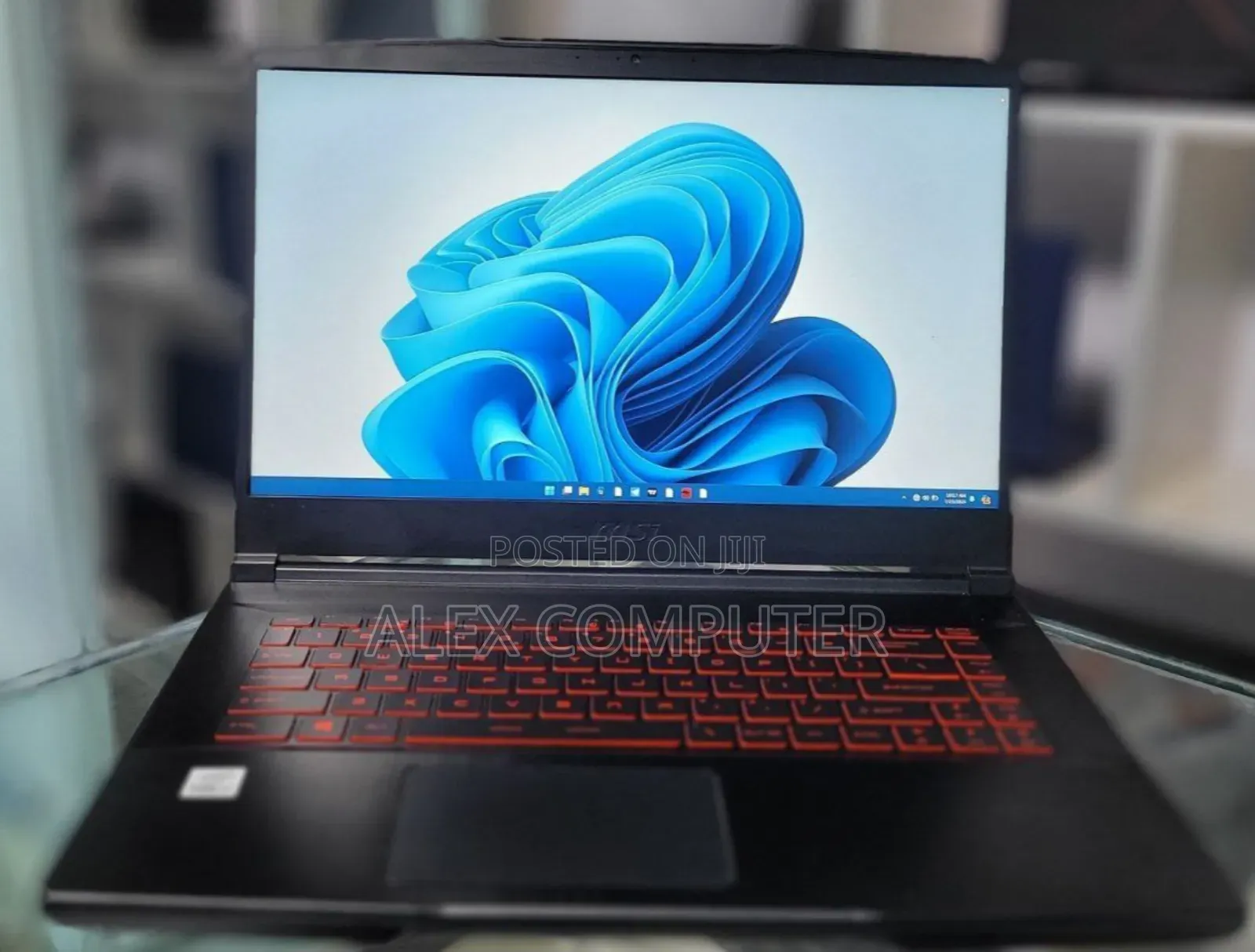 New Laptop MSI Pulse GL66 16GB Intel Core I7 SSD 512GB