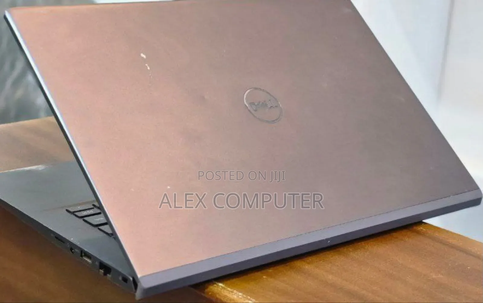 New Laptop Dell Vostro 14 5000 8GB Intel Core I5 SSD 256GB