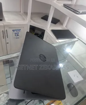 New Laptop HP EliteBook 820 G2 4GB Intel Core I7 HDD 500GB