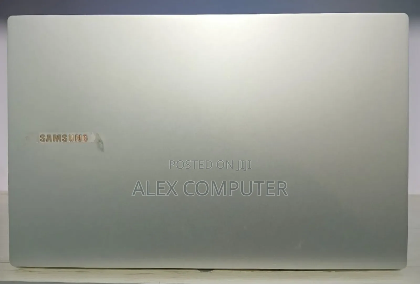 New Laptop Samsung Galaxy Book 2 8GB Intel Core I5 SSD 256GB