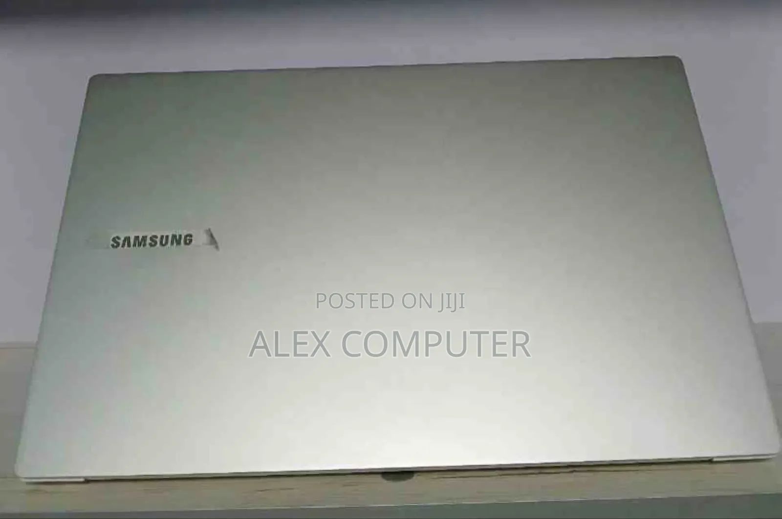 New Laptop Samsung Galaxy Book 2 8GB Intel Core I5 SSD 256GB