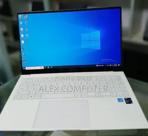 New Laptop Samsung Galaxy Book 2 8GB Intel Core I5 SSD 256GB