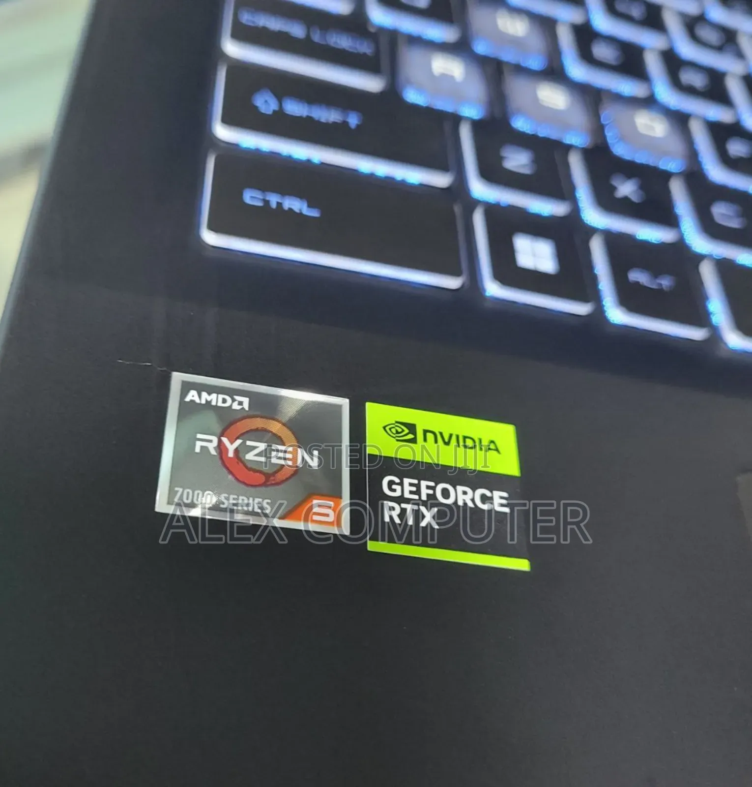 New Laptop MSI Katana 15 16GB Intel Core I7 SSD 512GB