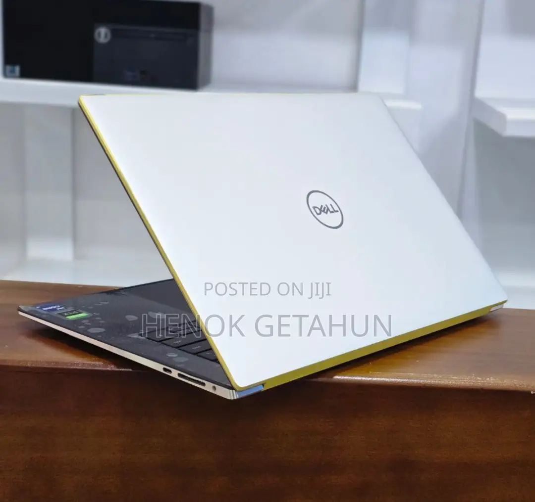 New Laptop Dell XPS 13 32GB Intel Core I9 SSD 2T