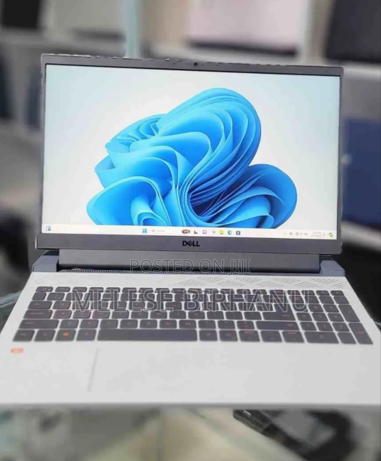 New Laptop Apple MacBook Pro 2019 16GB Intel Core I9 SSD 512GB