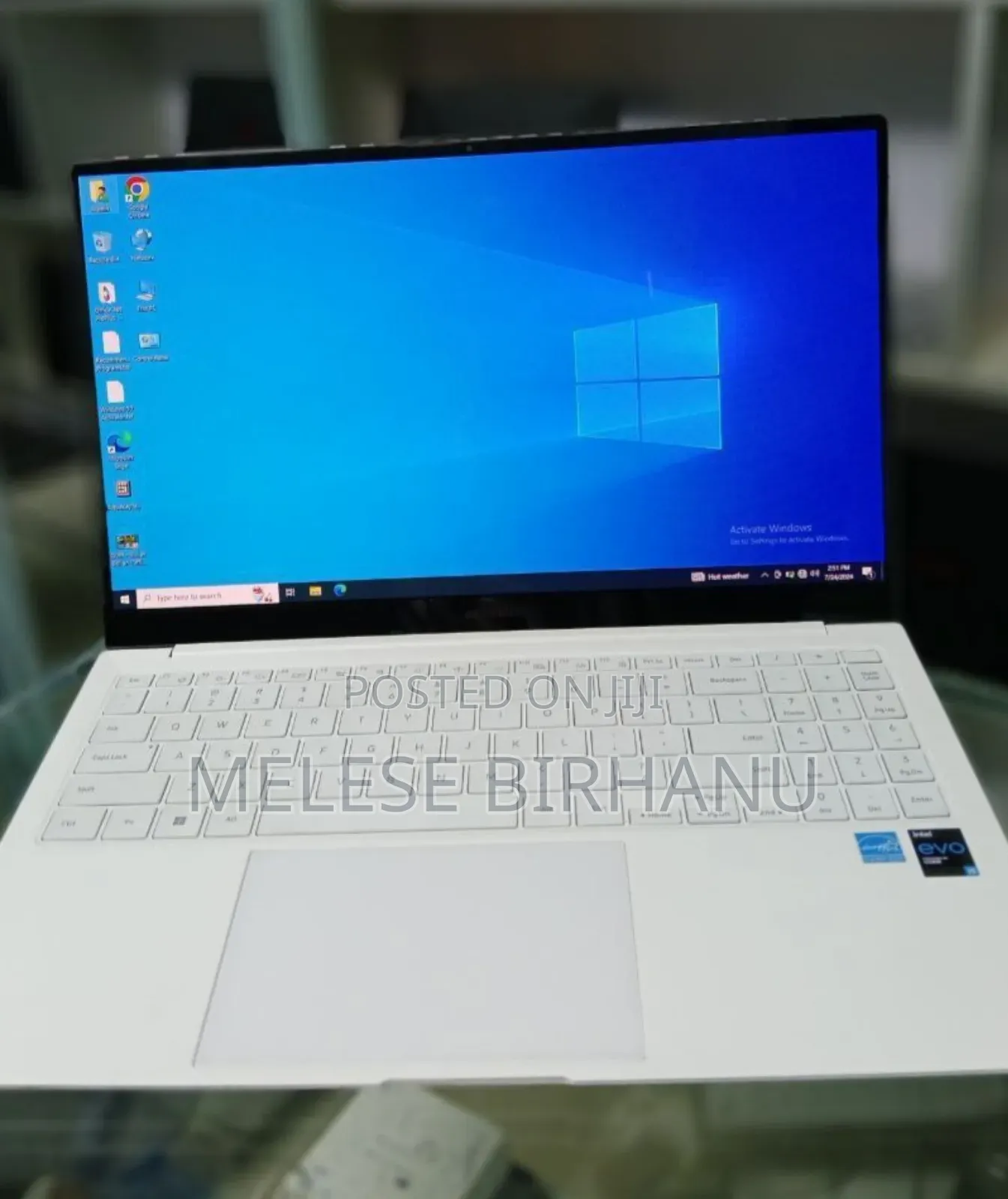 New Laptop Samsung NP350U2B 8GB Intel Core I5 SSD 256GB