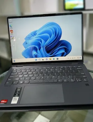 Photo - New Laptop Lenovo Flex 5 16GB AMD Ryzen 3 SSD 512GB
