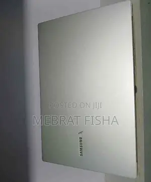 New Laptop Samsung 8GB Intel Core I5 SSD 256GB