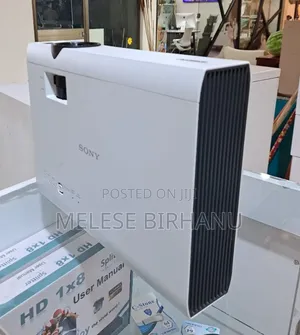 Photo - New Sony Dx 102 Projector