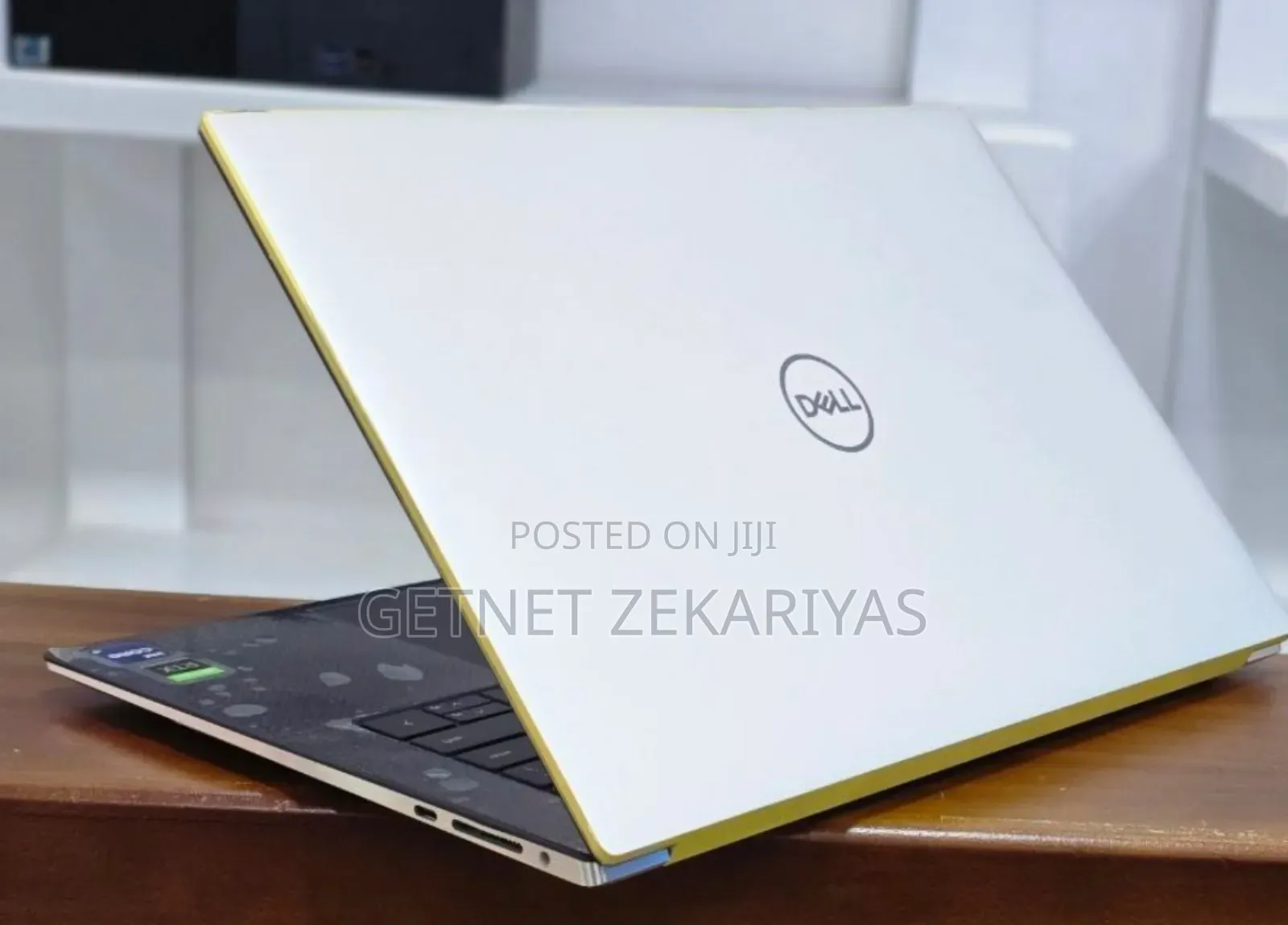 New Laptop Dell XPS 15 32GB Intel Core i9 SSD 2T