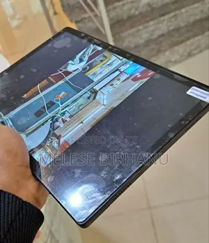 Photo - Samsung Galaxy Tab A8 10.5 2021 128 GB Gray