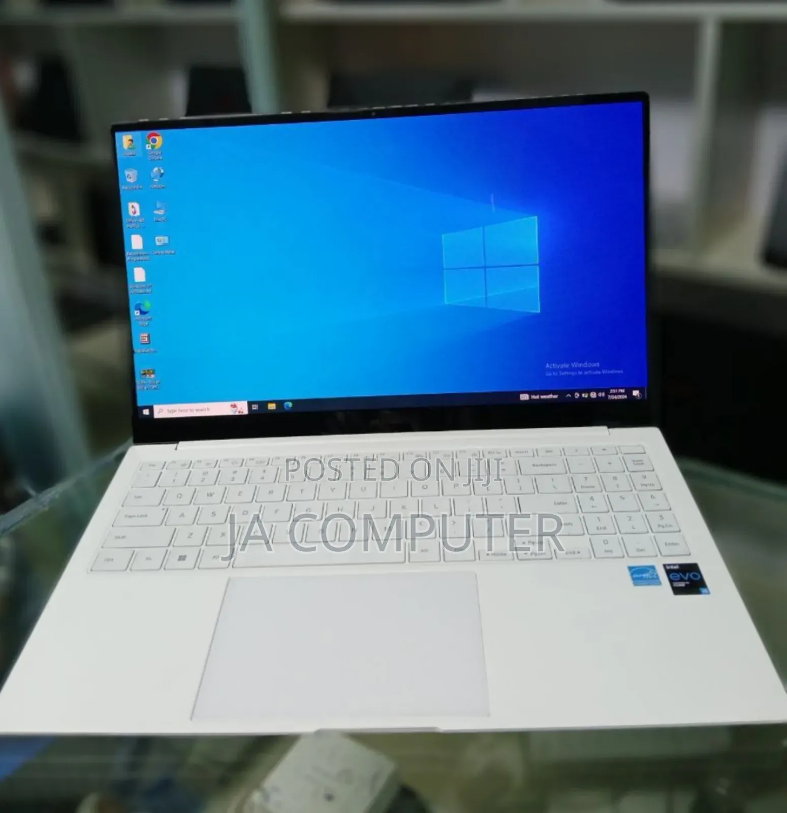 New Laptop Samsung NP-X360 8GB Intel Core I5 SSD 256GB