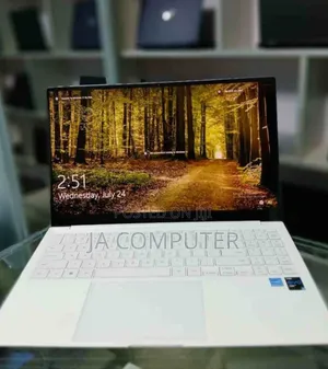 Photo - New Laptop Samsung NP-X360 8GB Intel Core I5 SSD 256GB