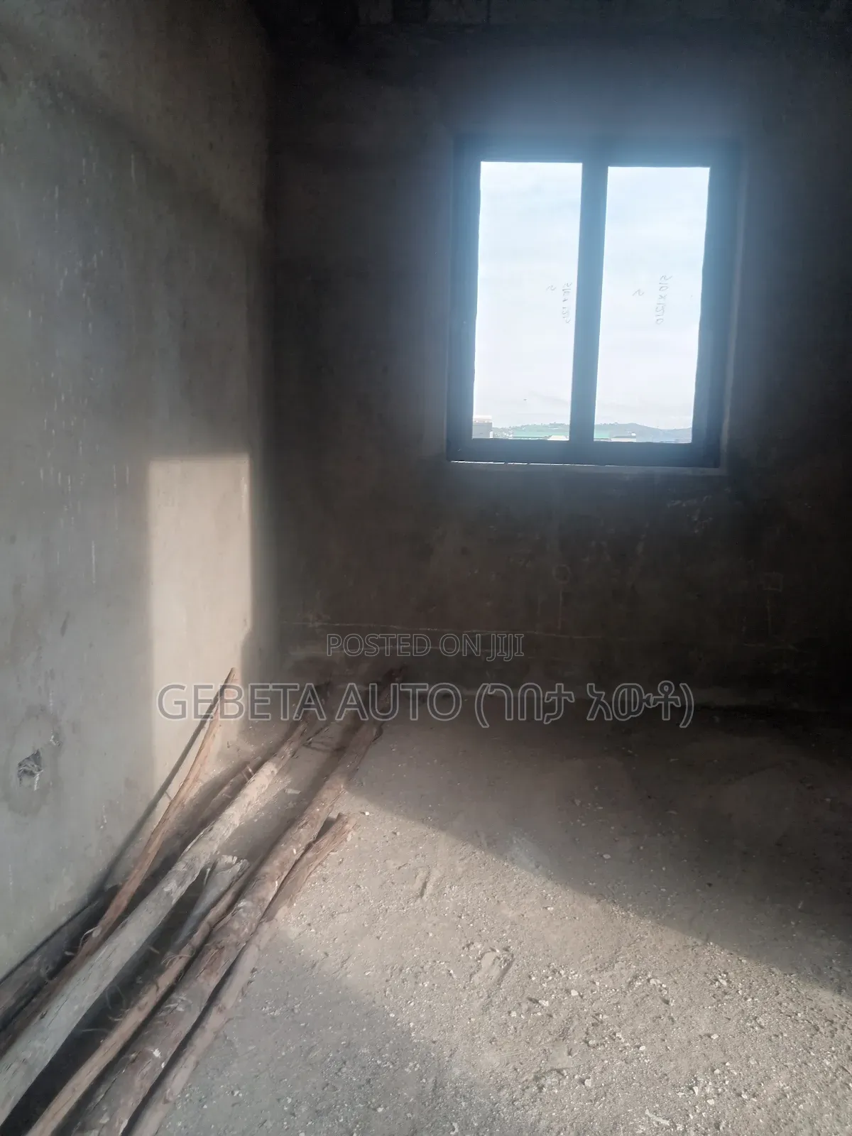 3bdrm Apartment in Project 12, Akaky Kaliti for sale