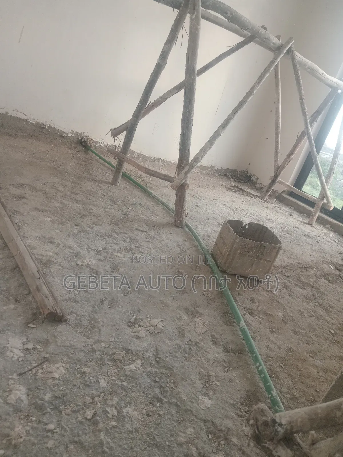 3bdrm Apartment in Project 12, Akaky Kaliti for sale