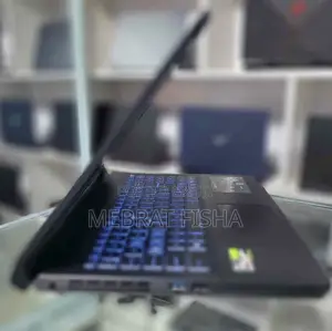 New Laptop MSI 16GB SSD 512GB