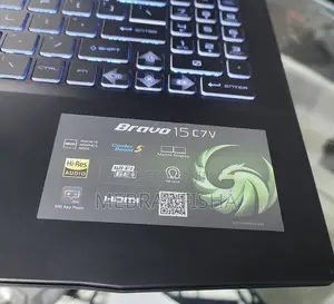 Photo - New Laptop MSI 16GB SSD 512GB