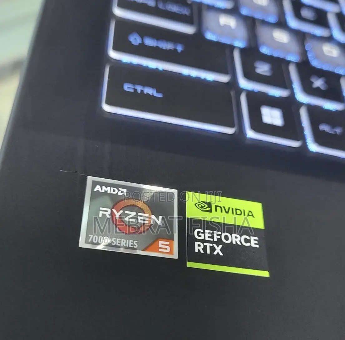 New Laptop MSI 16GB SSD 512GB