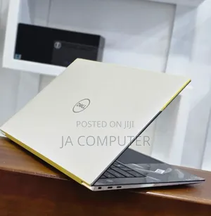 New Laptop Dell XPS 15 32GB Intel Core I9 SSD 2T