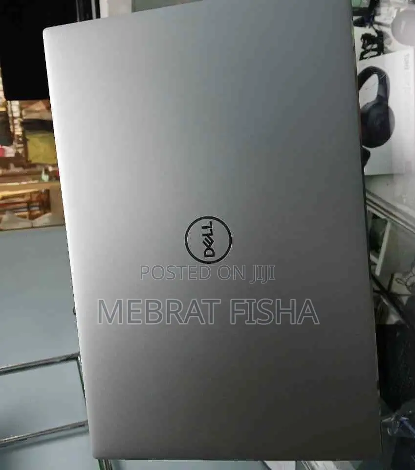 New Laptop Dell 16GB Intel Core I7 SSD 512GB