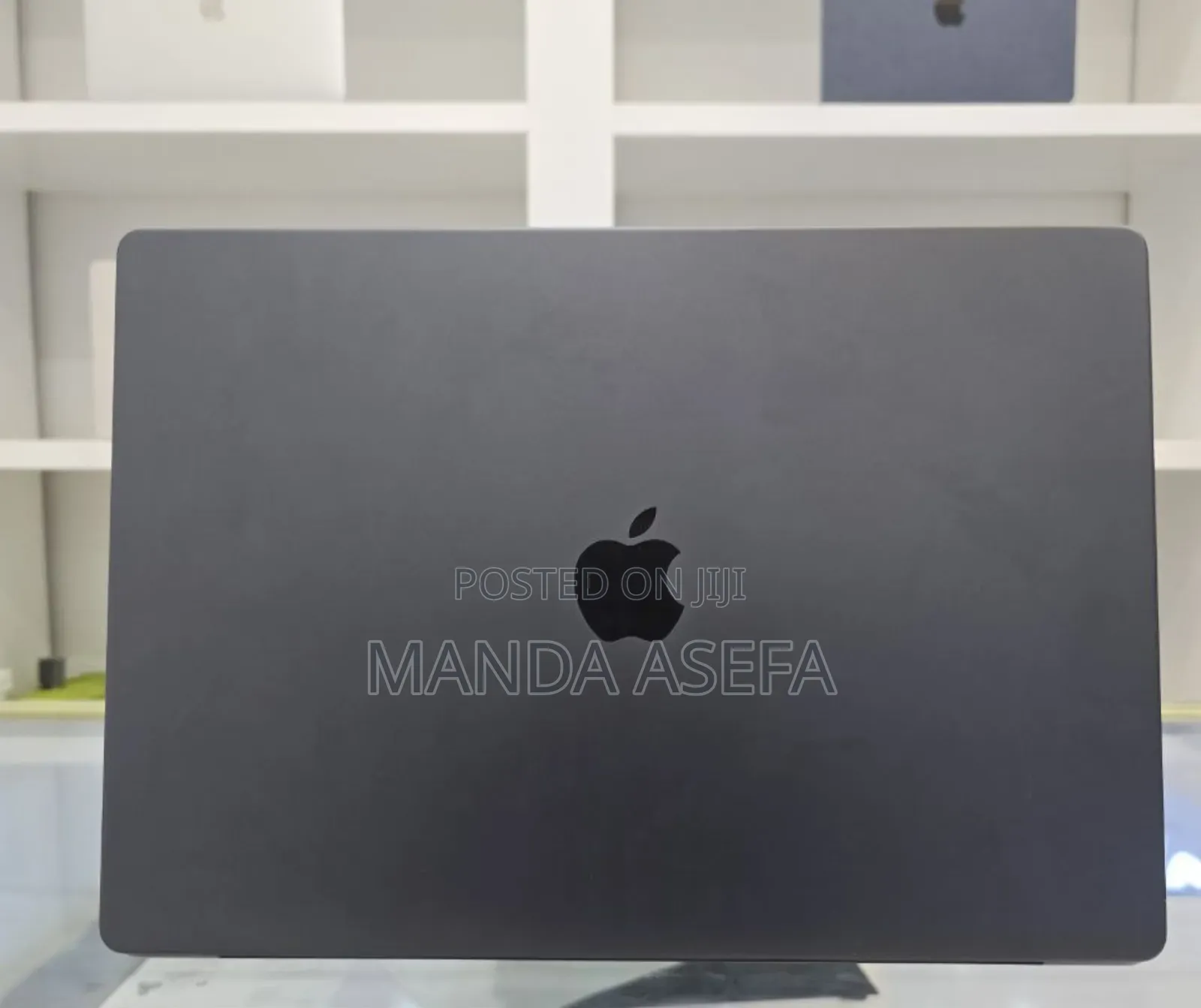 New Laptop Apple MacBook Pro 36GB Apple M3 SSD 1T