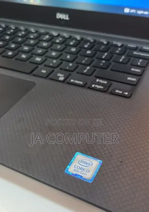 New Laptop Dell XPS 15 32GB Intel Core I7 SSD 512GB