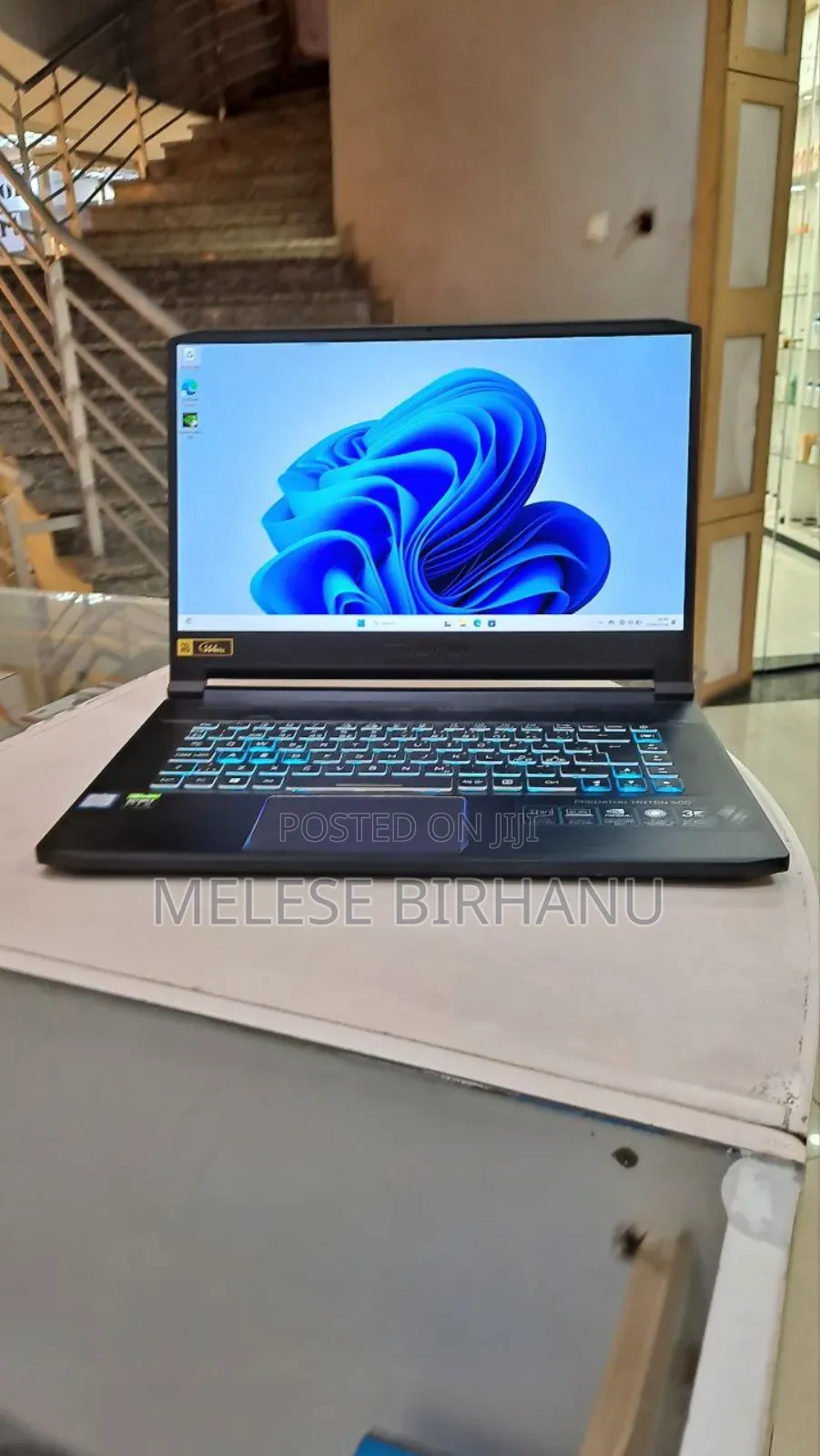 New Laptop Acer Predator Triton 700 16GB Intel Core I7 SSD 1T
