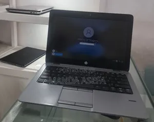 New Laptop HP EliteBook 820 4GB Intel Core I5 HDD 500GB