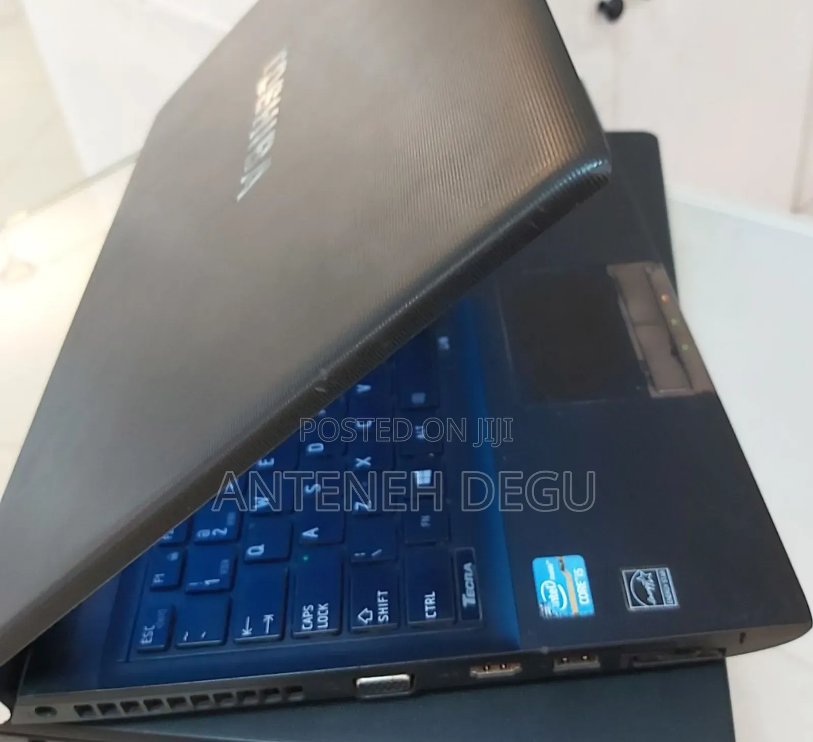 Laptop Toshiba Tecra M10 4GB Intel Core I5 HDD 500GB