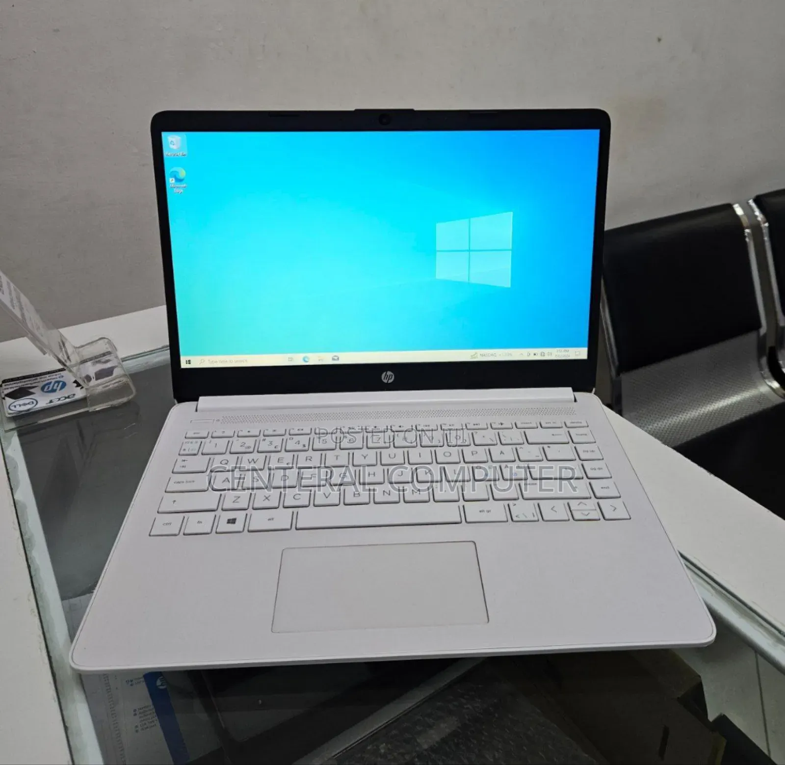 New Laptop HP 14z 4GB Intel Pentium SSD 60GB