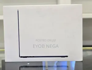 New Laptop Apple MacBook Air 2024 M3 15-Inch 8GB Apple M3 SSD 512GB