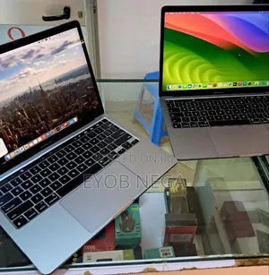 New Laptop Apple MacBook Pro 2018 32GB Intel Core I9 SSD 1T