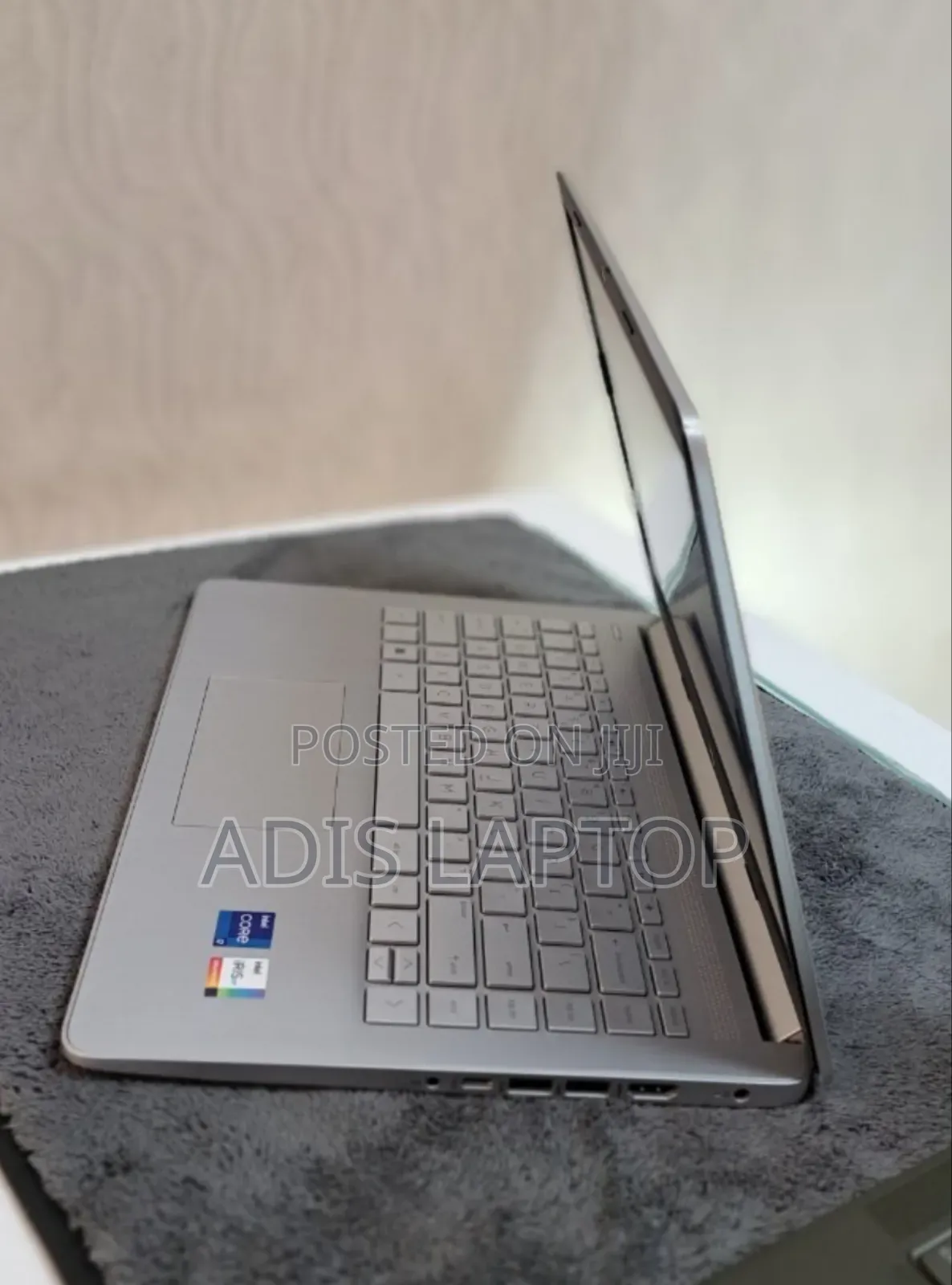 New Laptop HP Stream Notebook 8GB Intel Core I7 SSD 512GB