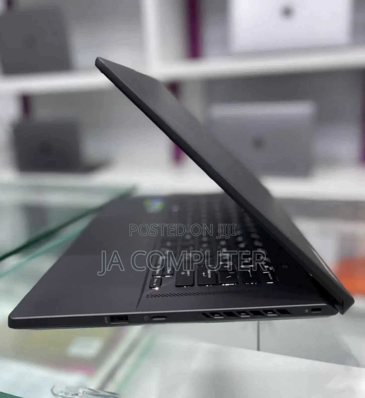 New Laptop Asus ROG Zephyrus G16 16GB Intel Core i7 SSD 512GB