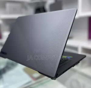 New Laptop Asus ROG Zephyrus G16 16GB Intel Core i7 SSD 512GB