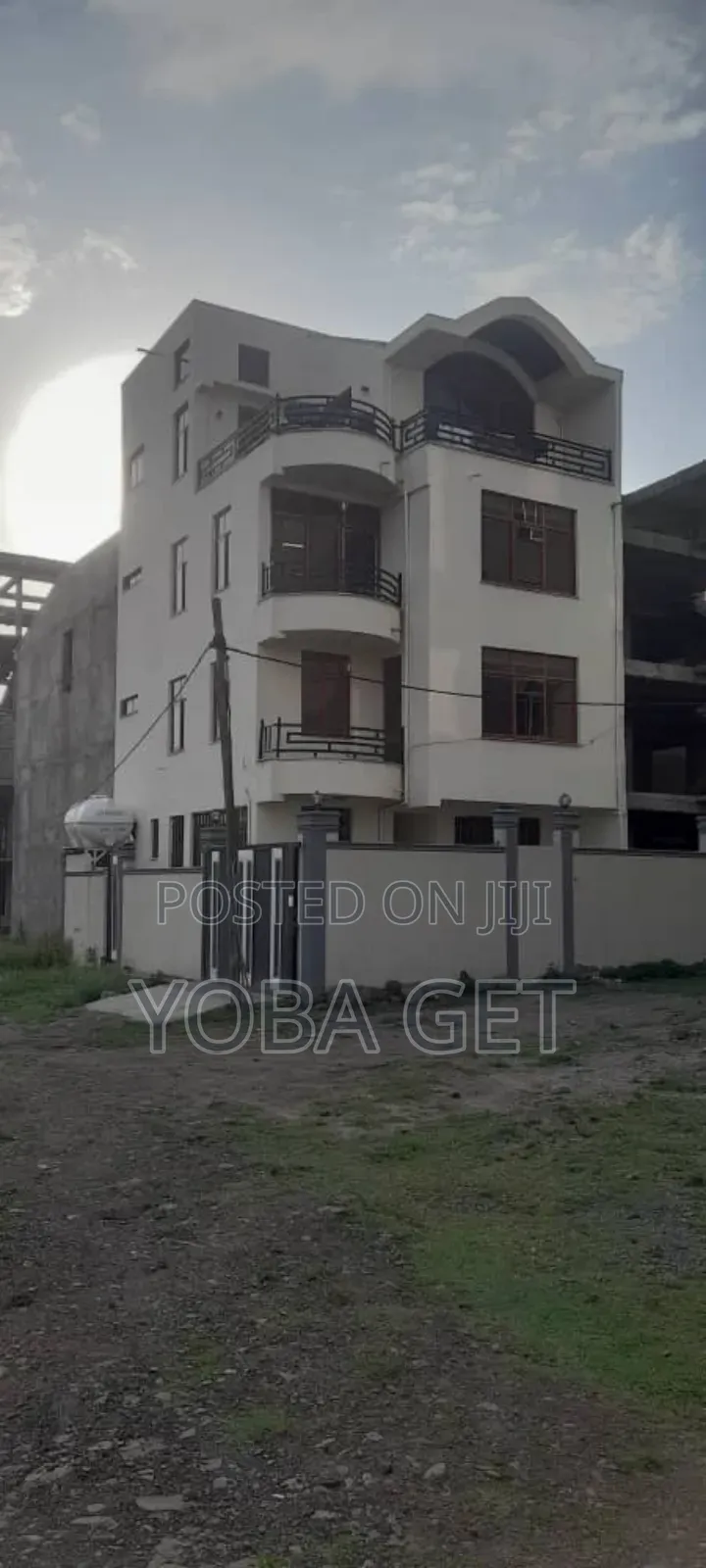 Furnished 8bdrm House in የሚሸት ቤት, Akaky Kaliti for sale