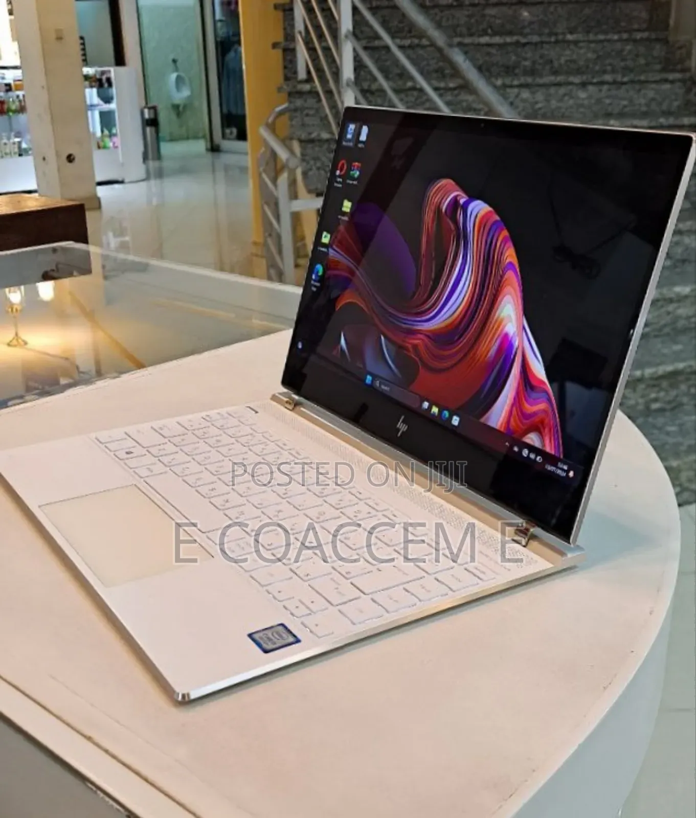 New Laptop HP Spectre 8GB Intel Core I5 SSD 512GB