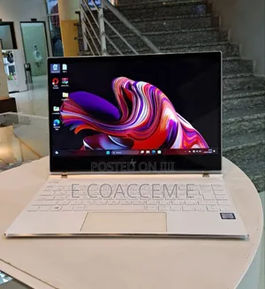 New Laptop HP Spectre 8GB Intel Core I5 SSD 512GB