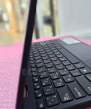 Photo - New Laptop Asus VivoBook 15 X505BA 4GB Intel Celeron SSD 128GB