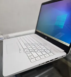 New Laptop HP Stream Notebook 4GB Intel Celeron SSD 640GB