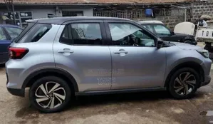 Toyota Raize 2022 Silver