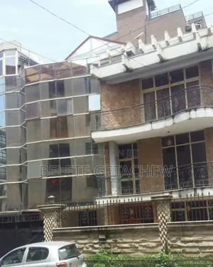 6bdrm House in ሰሚት ፍየልቤት, Bole for sale