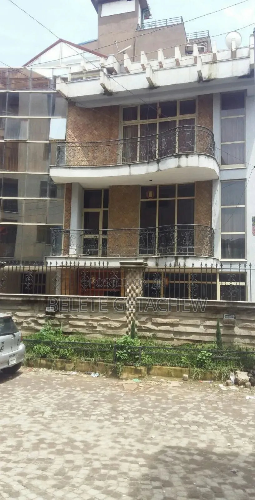 6bdrm House in ሰሚት ፍየልቤት, Bole for sale