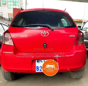 Photo - Toyota Yaris 1.3 VVT-i Automatic 2008 Burgundy