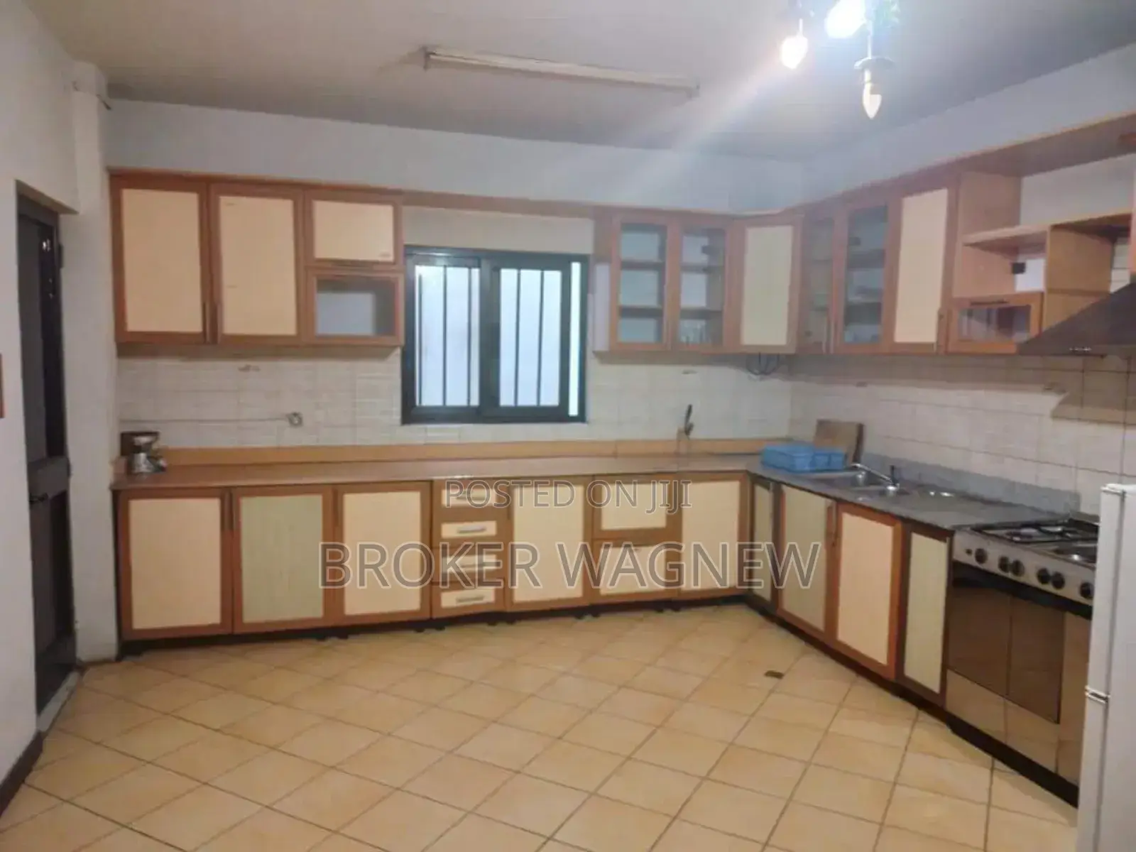 Furnished 2bdrm House in Bole for rent