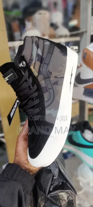 Photo - Vans 2024 Premium Quality