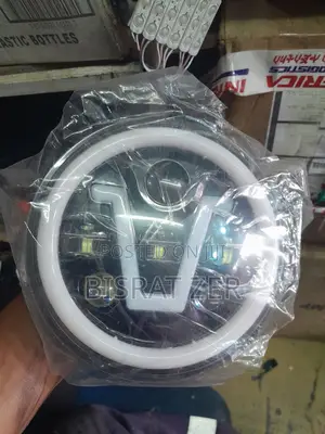 Photo - LED Projector Head Lamps