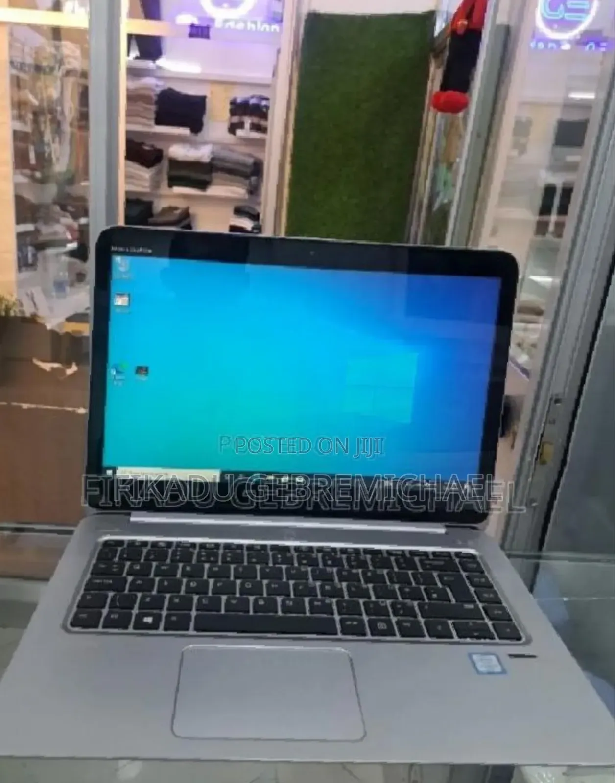 New Laptop HP EliteBook Folio 1040 G3 8GB Intel Core i7 SSD 512GB