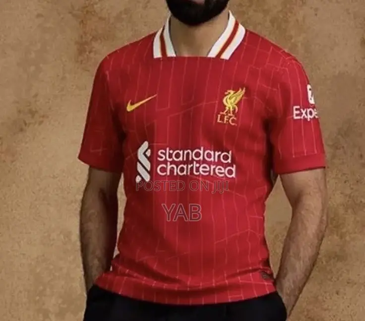 Liverpool 24/25 Kit Adisu